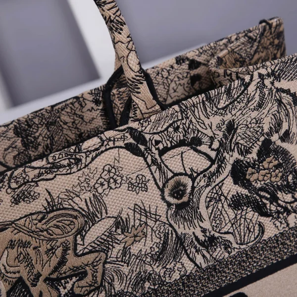 Book Tote Series Size:41cm - Image 4