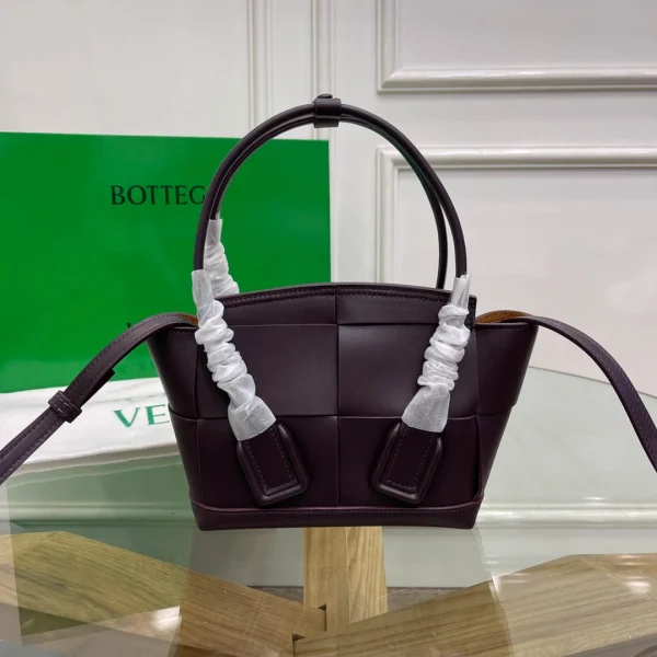 BV Arco29~mini bag Size:29x9cm KF008 - Image 8