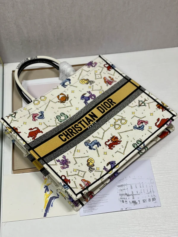 book tote shopper size: 1286 size: 41*32cm - Image 5
