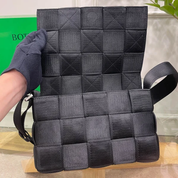 BV Bottega Veneta bag Size: 26x6cm Black - Image 3