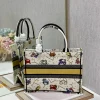 Book Tote Size: 41.5cm - Image 5