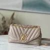 Louis Vuitton Size: 24x14x9cm - Image 10