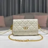 Caro Chain Clutch Size:17.5*10.5*5 cm - Image 9