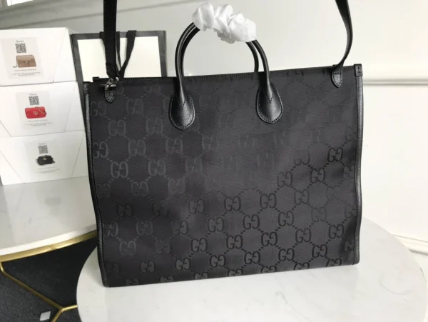 Model 630353 Size: 43x 34x 18.5cm - Image 8