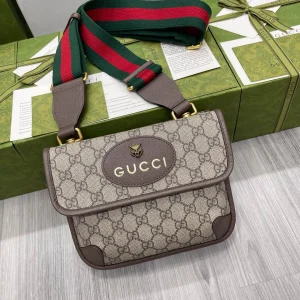 Model: 501050 Size: 22*16.5*4cm
