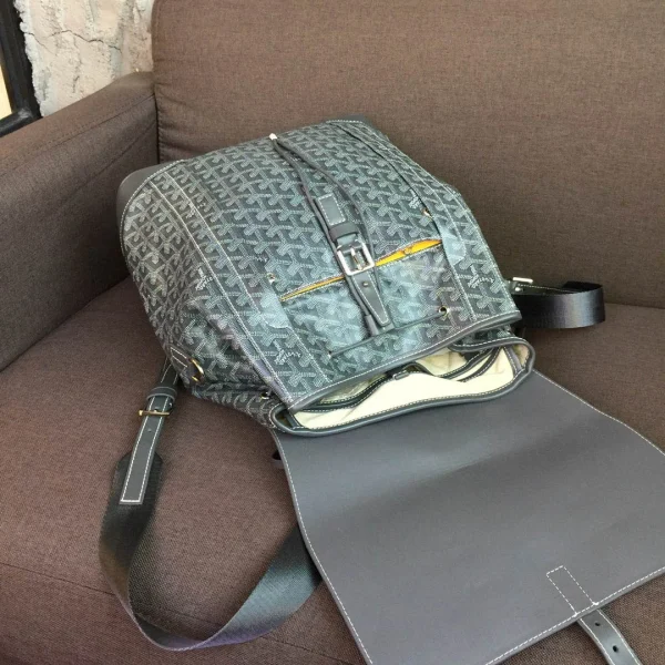 GOYARD shoulder bag size:31*15*40cm - Image 4