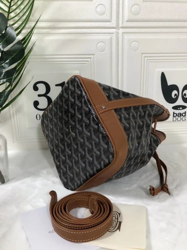 Goyard Shoulder Bucket Bag Size: 17.5*15*H 23cm - Image 2