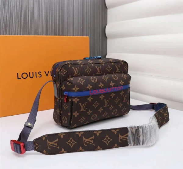Louis Vuitton Model: 43843 Size: 25x18x5cm - Image 7