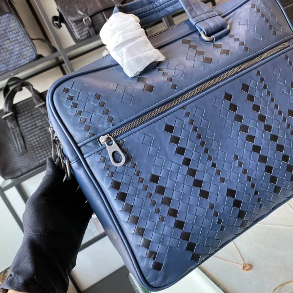 BV Briefcase Size: 36cm 98028 Blue - Image 4