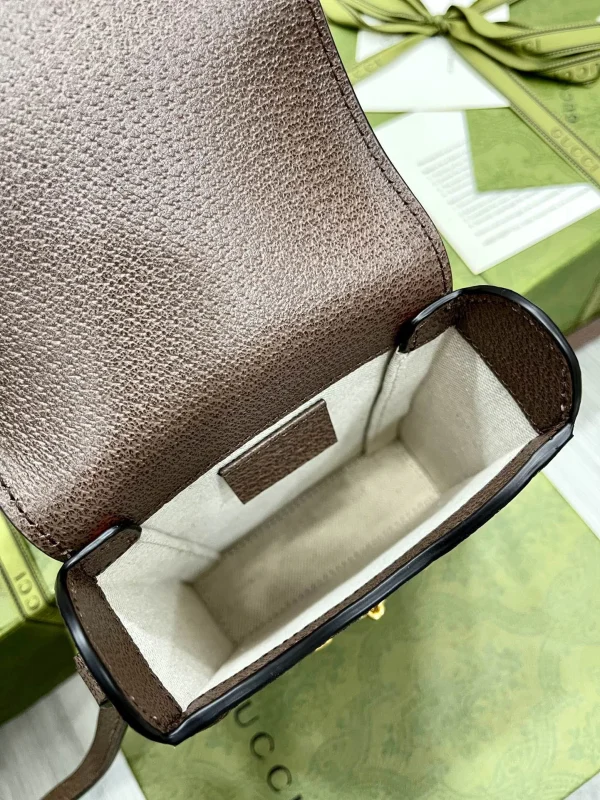 1955 Series Model: 625615 Size: 11.5X17X4cm - Image 3