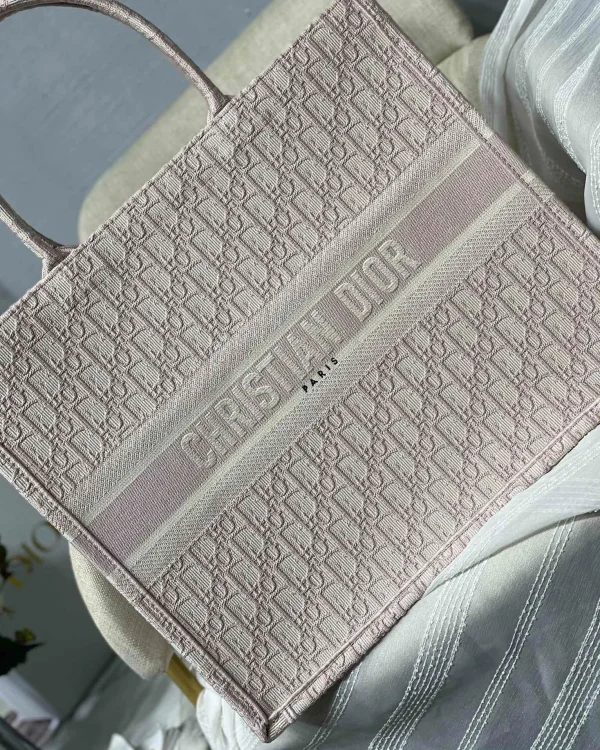 Book ToteOblique Series Size: 36.5 *28*17.5cm 41.5*38*18cm - Image 9