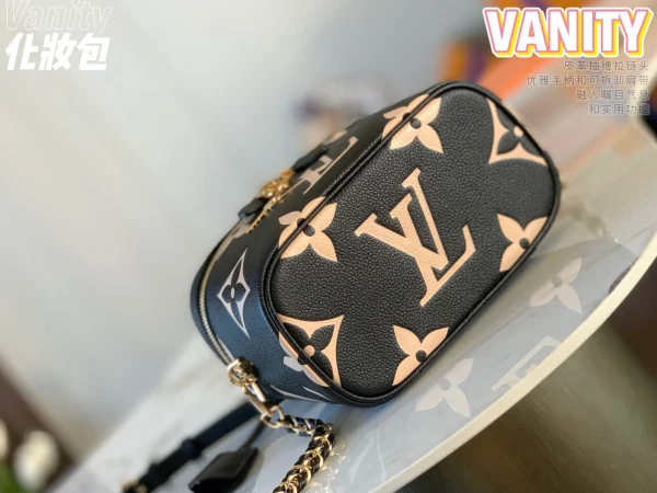 Louis Vuitton Size: 19*13*11cm - Image 6