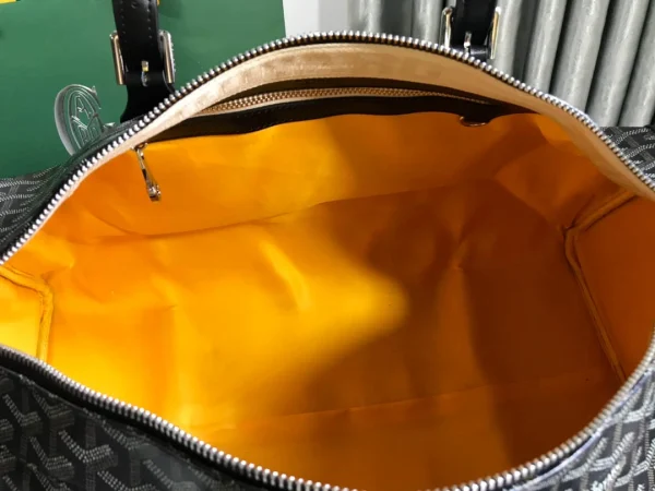Elegant Travel Bag Size: 48*23*24cm - Image 6