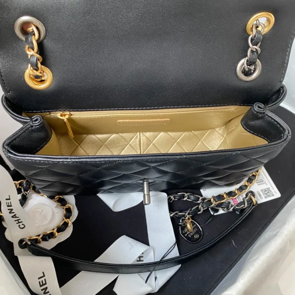 Badge bag Model: 2979 Size: 14-22-8cm - Image 4