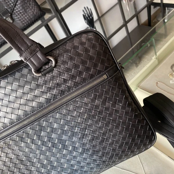 BV Briefcase Size:36cm 98028 Black - Image 3