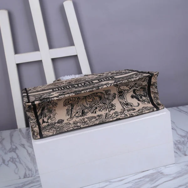 Book Tote Series Size:41cm - Image 5