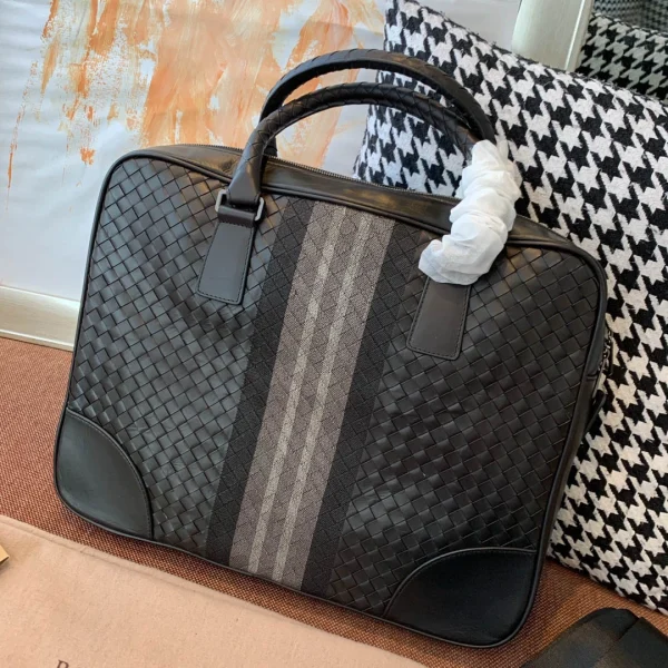 BV Briefcase Size: 40cm 98052 - Image 9
