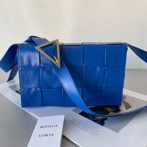 BV Cassette bag Size: 23x15cm 667298