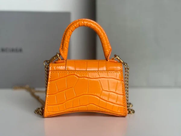 Balenciaga hourglass bag orange model: 169 size: 12104.5cm - Image 6