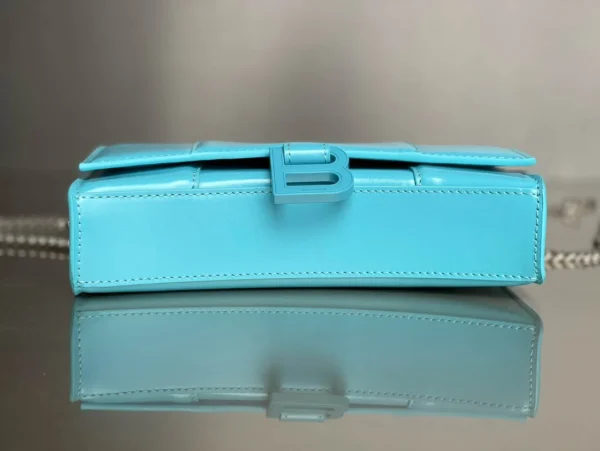Balenciag Model: 199 Size: 19X12X5cm - Image 9