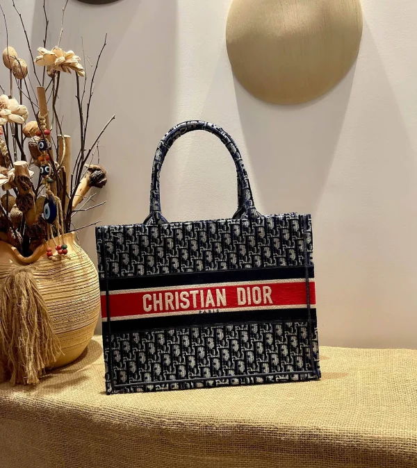 Book Tote  Collection   Size: 41.5cm 36cm - Image 9