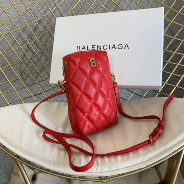 Balenciaga Big Red Model: A48 - Image 8