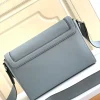 Louis Vuitton Size: 28.3 x 18.3 x 4.3 cm - Image 8
