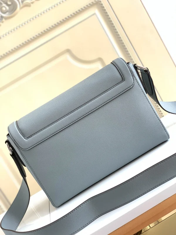 Louis Vuitton Size: 28.3 x 18.3 x 4.3 cm - Image 8