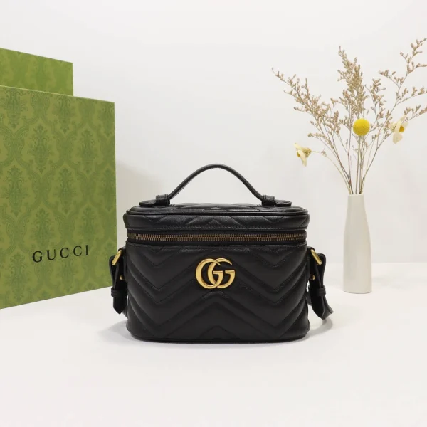 Model: 672253 Size: 19*13*7cm
