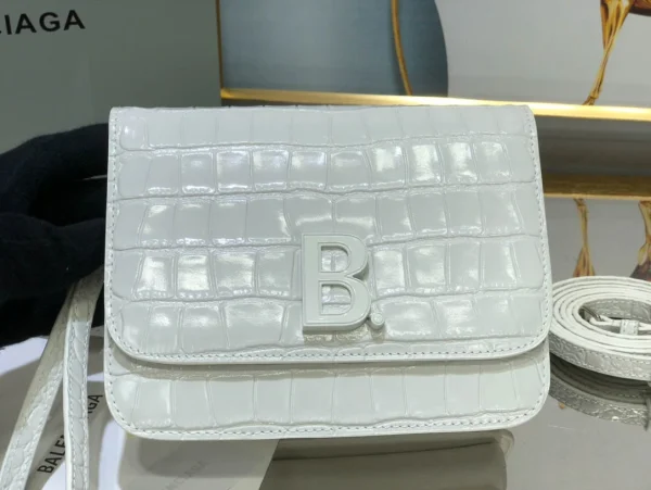 Balenciaga Model: LG-10702 - Image 6