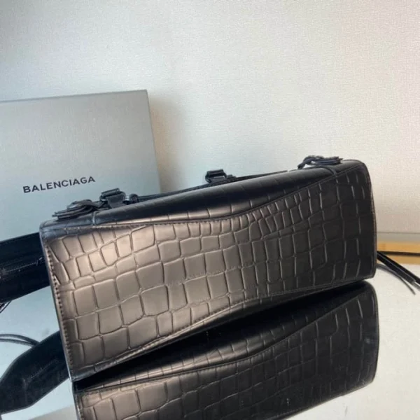 Balenciag* Neo Classic Casual Bag Size: 18cm - Image 4