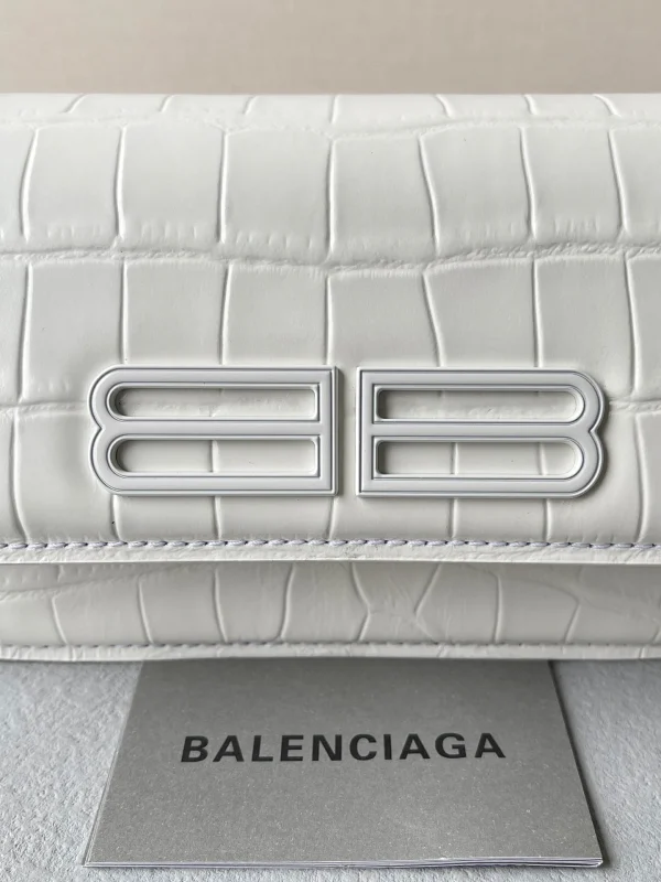 Crossbody Bag Size: 19✖️10✖️7cm - Image 8