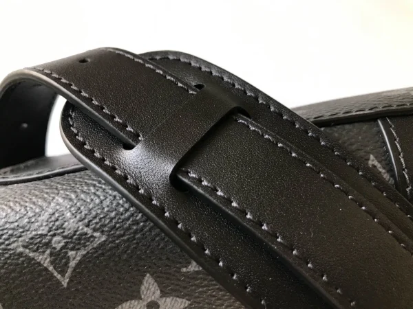 Louis Vuitton 31.0x 39.0x 8.5 cm - Image 4