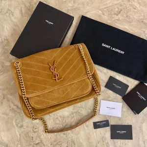 Cowhide bag Size: 28x20x8cm Code: 498894
