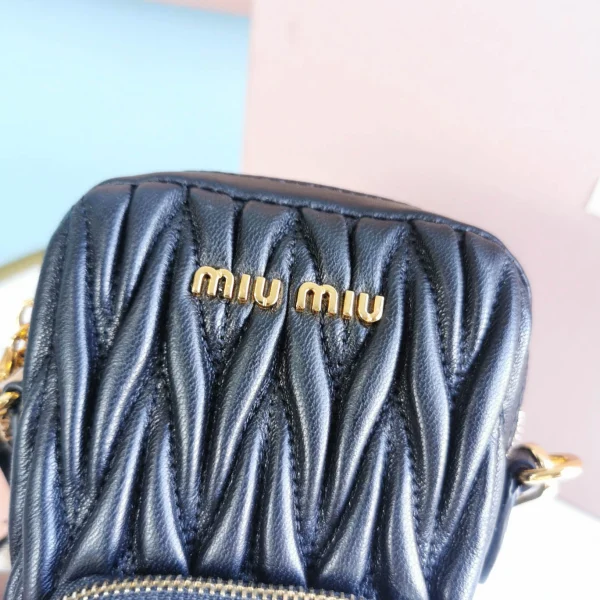 Miu Miu Long 115cm Chain shoulder strap size: 17, 2.5, 9 - Image 6