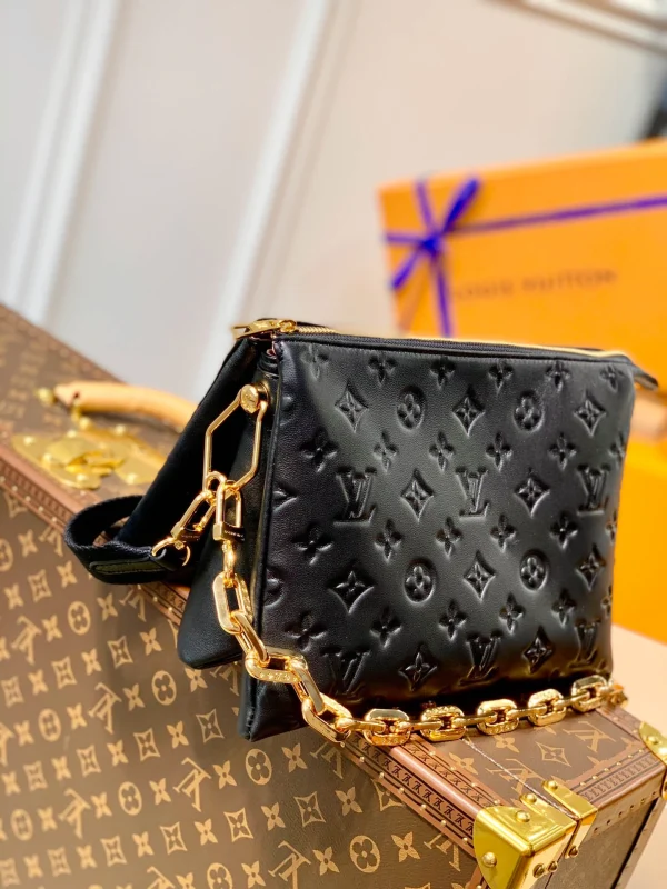 Louis Vuitton Item No.: M57790 Size: 26x20x12cm - Image 9