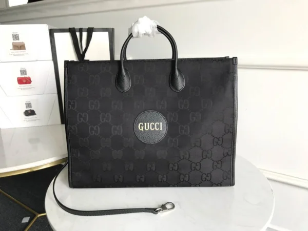 Model 630353 Size: 43x 34x 18.5cm