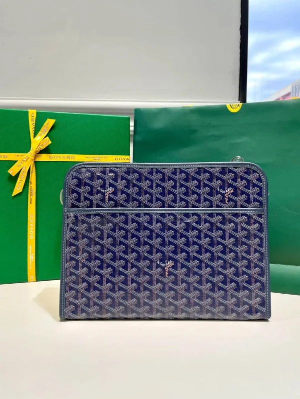 G0YARD Size: 30x22x7cm