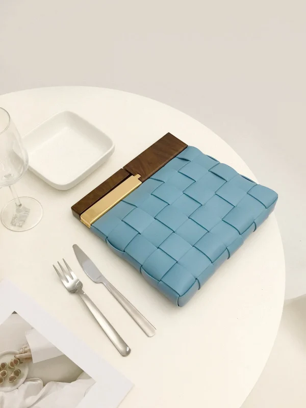 BV Bottega Veneta bag Size:27x28cm