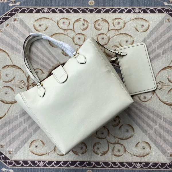 Epilogue Finale Series Model: 649577 Size: 35x32x11cm - Image 9
