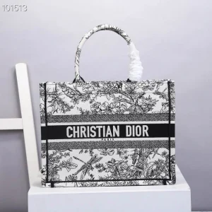 Book Tote size:36.5cm