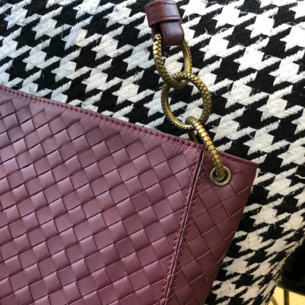 BV Briefcase Size: 33cm Date Red - Image 7