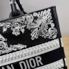 Book Tote Series Size: 41.5cm 36cm 22cm - Image 2