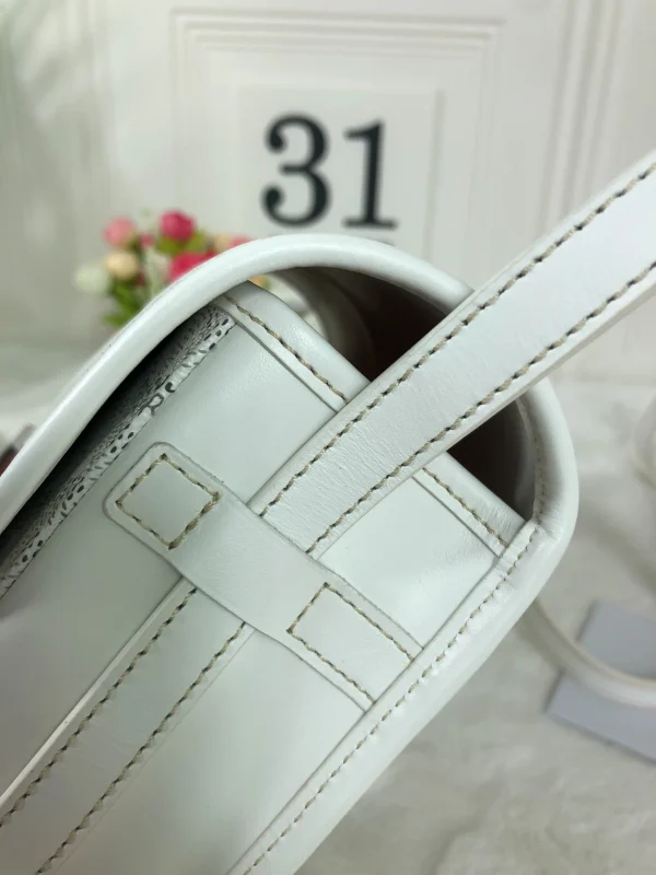 Goyard size:22*7*18cm - Image 16