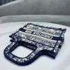 Book Tote Handbag Size: 22.5x24x8 cm - Image 5